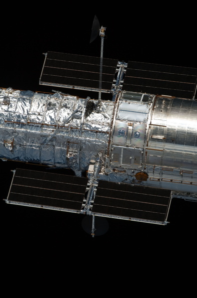 STS125-E-12309.jpg