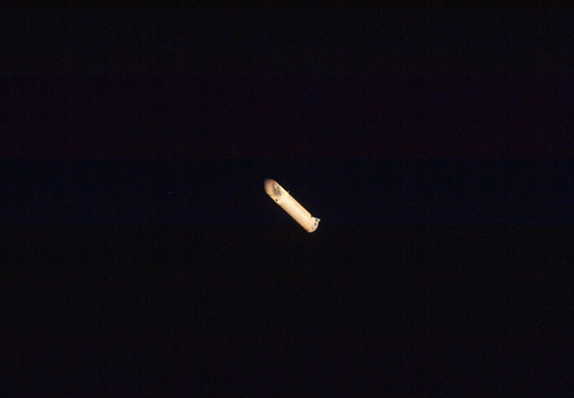 STS125-E-05020