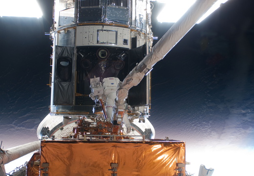 STS125-E-07612