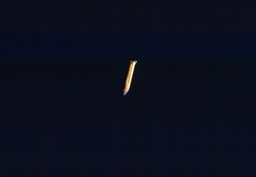 STS125-E-05015