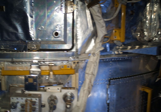 STS125-E-10008