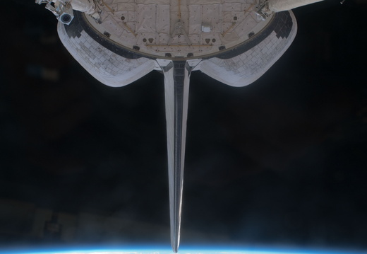 STS124-E-11210