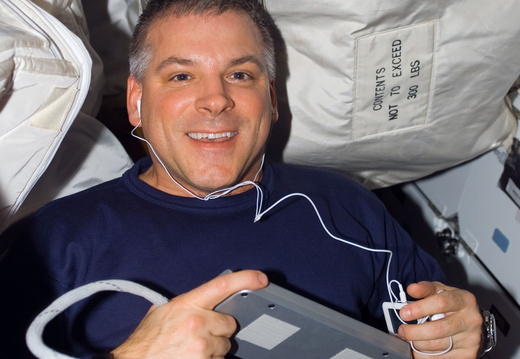 STS123-E-06480