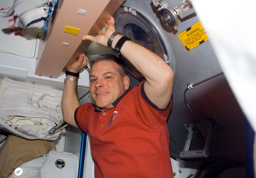 STS123-E-06588