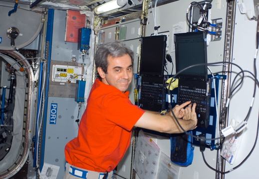 STS123-E-06718