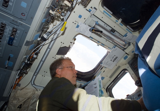 STS123-E-05624