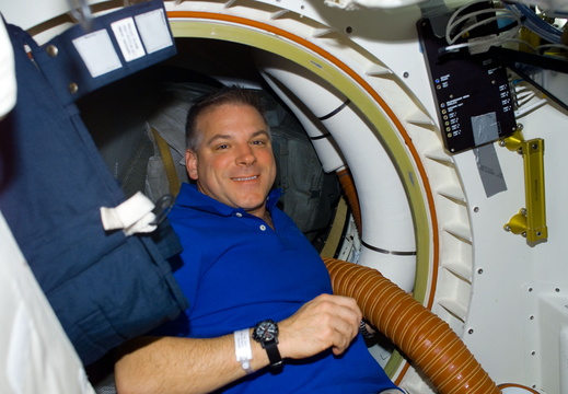 STS123-E-05837