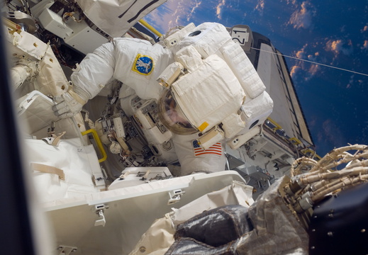 STS123-E-07909