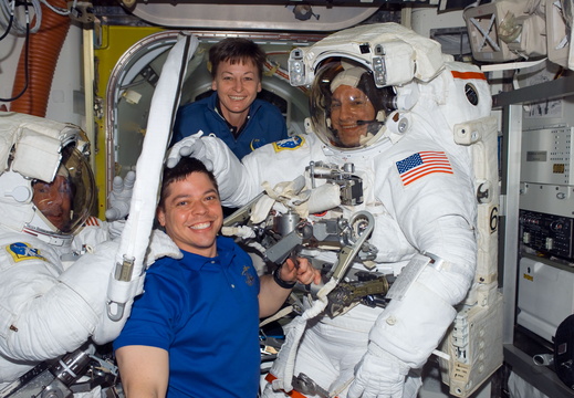 STS123-E-06430
