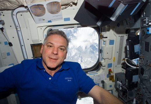 STS123-E-05590