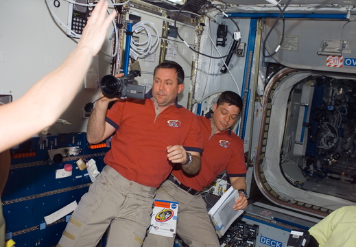 STS123-E-06573