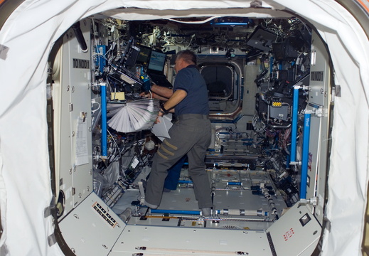 STS123-E-06440