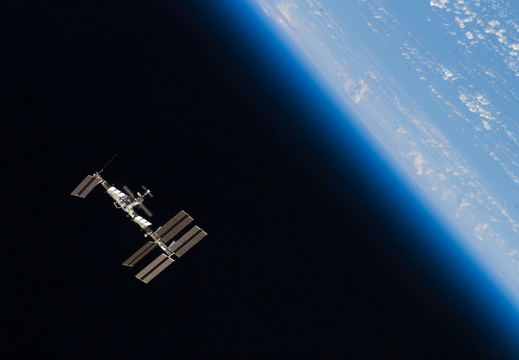 STS123-E-10183