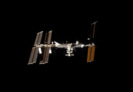 STS123-E-10073