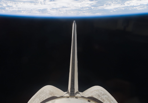 STS121-E-08327