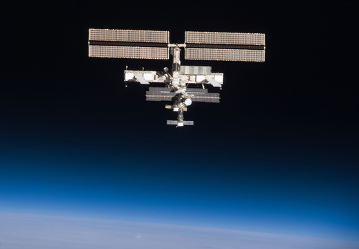 STS121-E-07595