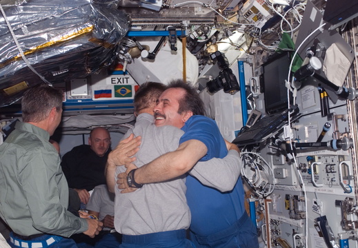 STS121-E-07708