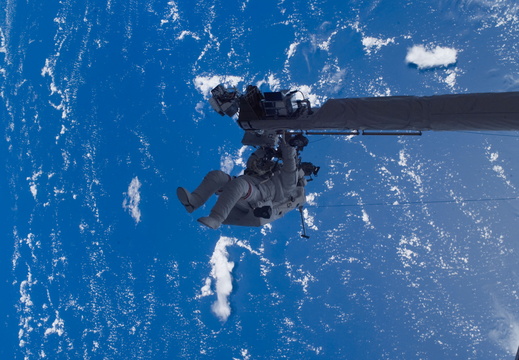 STS121-E-06377