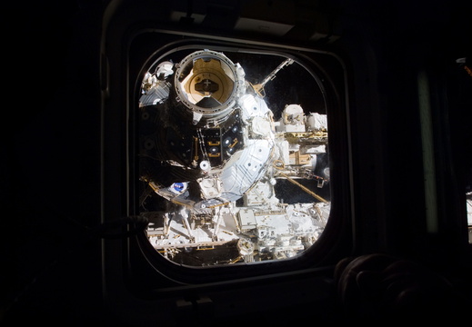 STS120-E-06834
