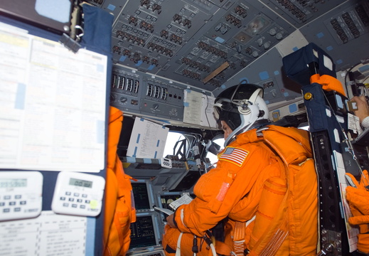STS120-E-10262