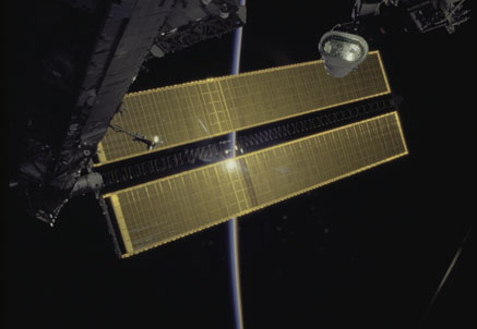 STS120-346-006b