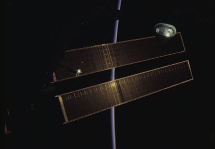 STS120-346-008b