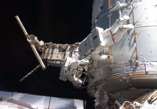 STS120-E-10979