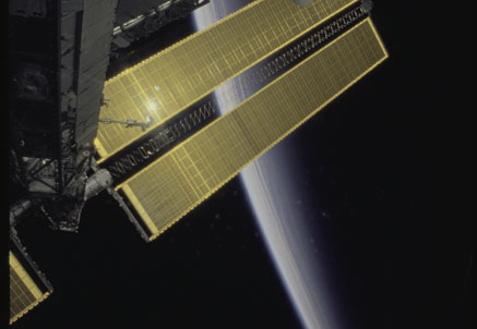 STS120-346-001b