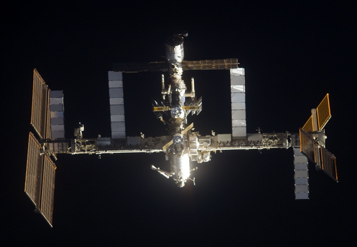 STS120-E-06252