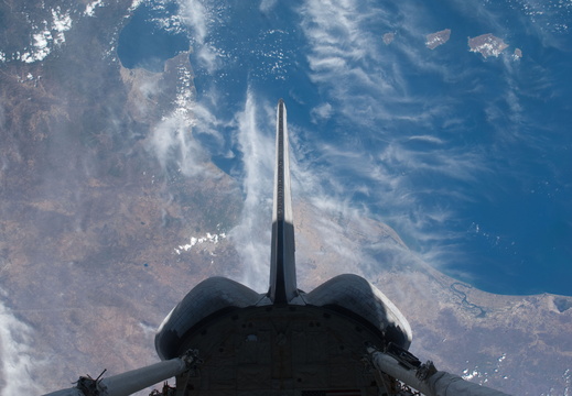 STS119-E-11454