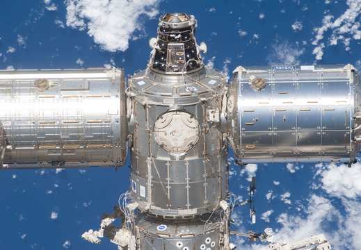 STS119-E-08547