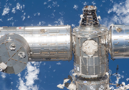STS119-E-08551