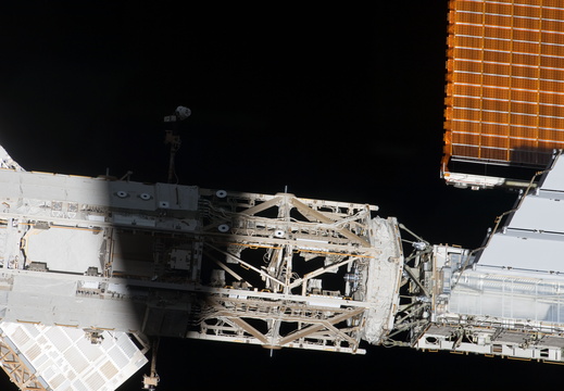 STS119-E-09281