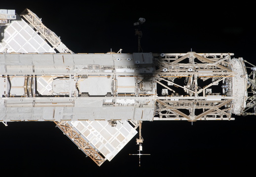 STS119-E-08496