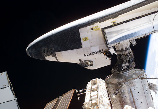 STS114-E-06466