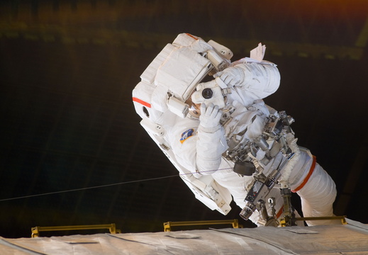 STS113-E-05214