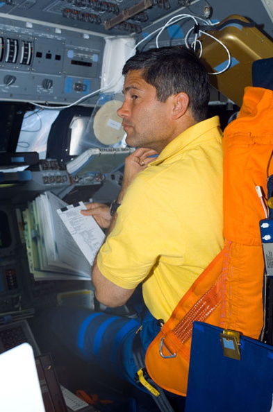 STS111-E-05005.jpg