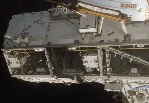 STS110-E-06000