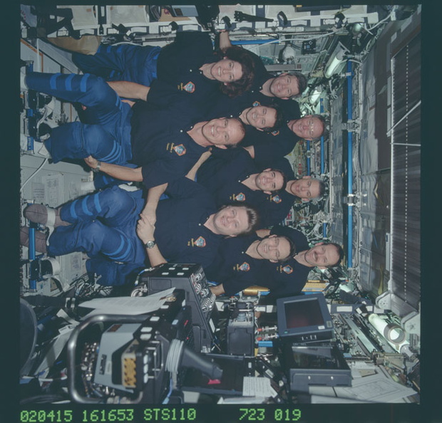 STS110-723-019.jpg