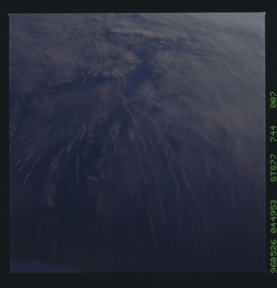 STS077-744-007.jpg