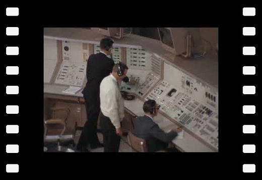 Apollo LM and CSM simulator - 1966 Nasa footages ( No sound )