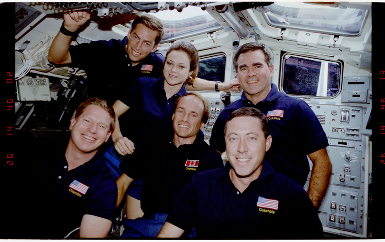 STS052-25-009.jpg