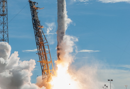 KSC-20190725-PH_APG02_0105