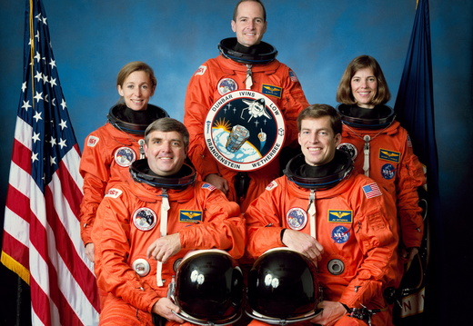 STS-32 - display this album STS-32
