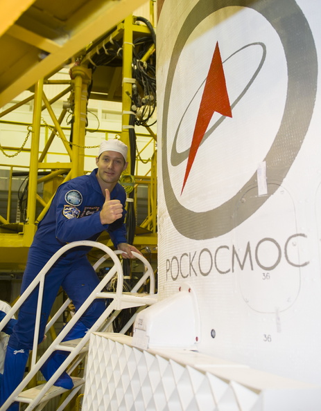 thom_astro_30616093180_Second Soyuz fit check.jpg