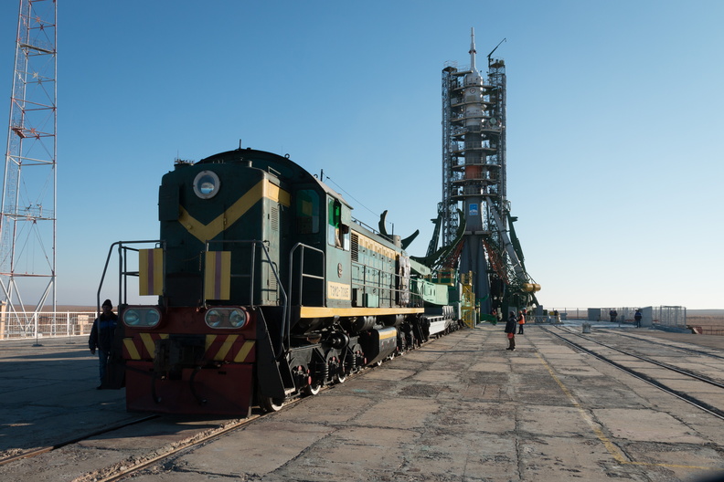 thom_astro_30527750264_Expedition 50 Soyuz Rollout.jpg