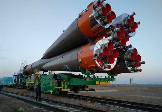 Soyuz rollout pictures from Paolo