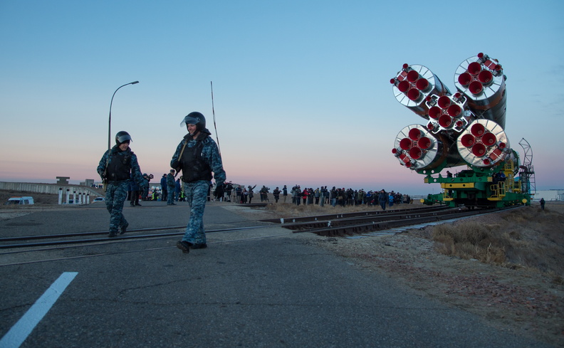 thom_astro_31350342045_Expedition 50 Soyuz Rollout.jpg