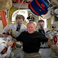 thom_astro_32022678011_Oleg with the spacewalkers.jpg
