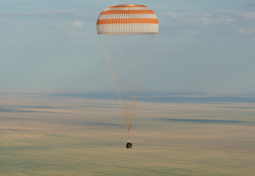 nasa2explore 9396620282 Expedition 32 Landing